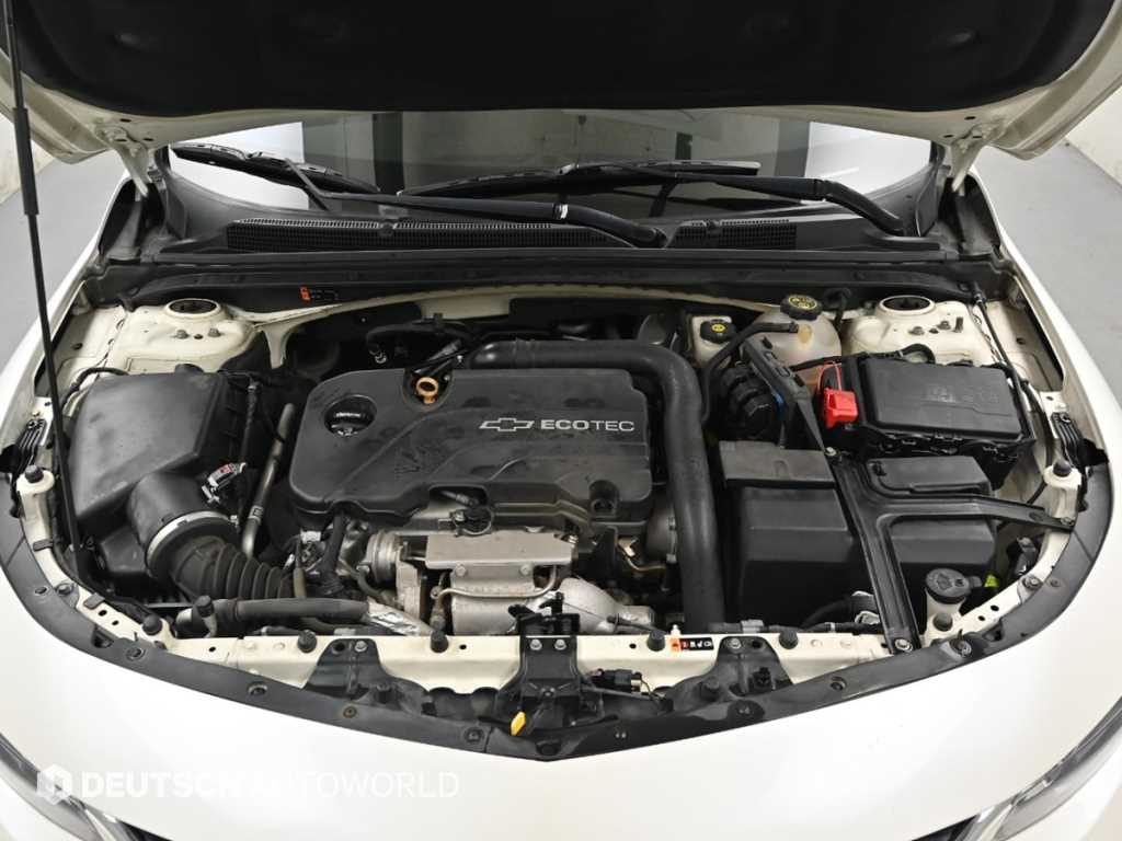 Chevrolet Malibu - Vista 6