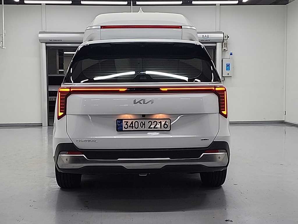 KIA Carnival - Vista 3