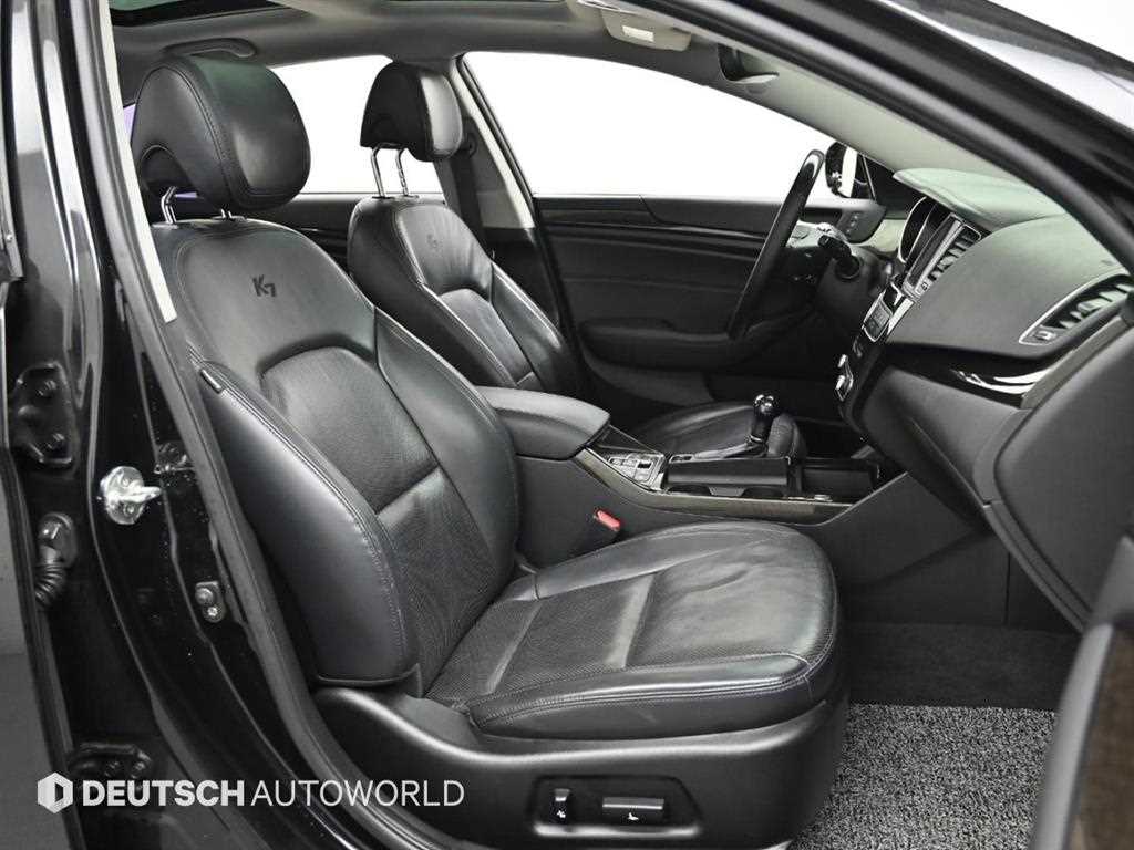 KIA K7 - Vista 10
