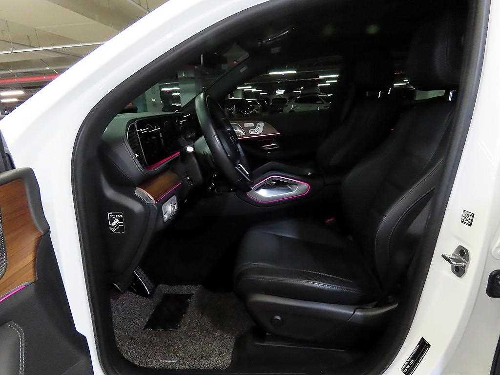 Mercedes Benz GLE Class - Vista 6