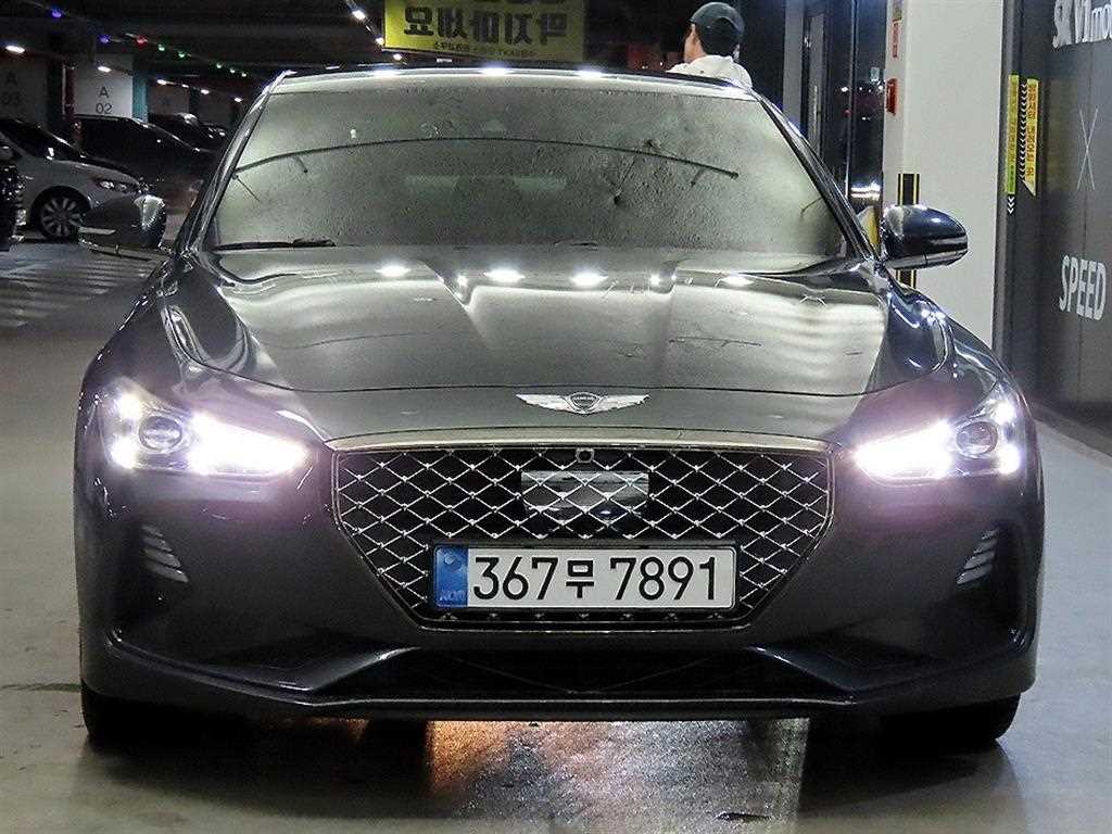 Genesis G70 - Vista 2