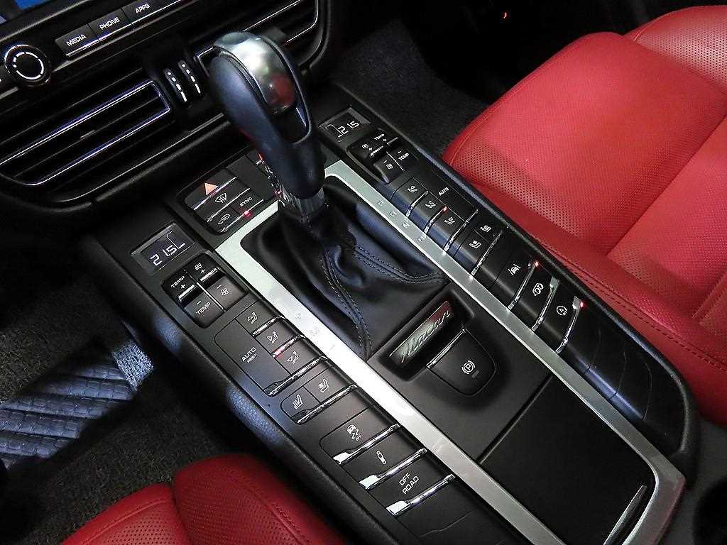 Porsche Macan - Vista 12