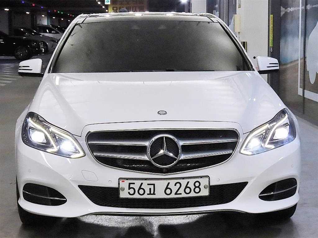 Mercedes Benz E class - Vista 2