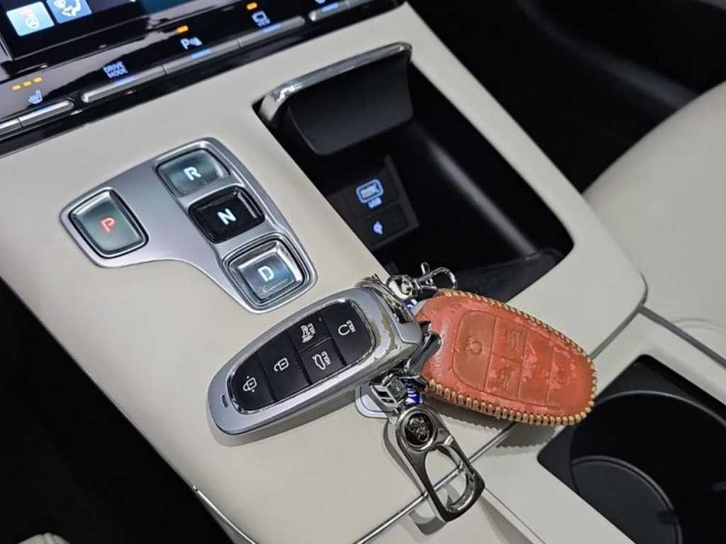 HYUNDAI Grandeur - Vista 12