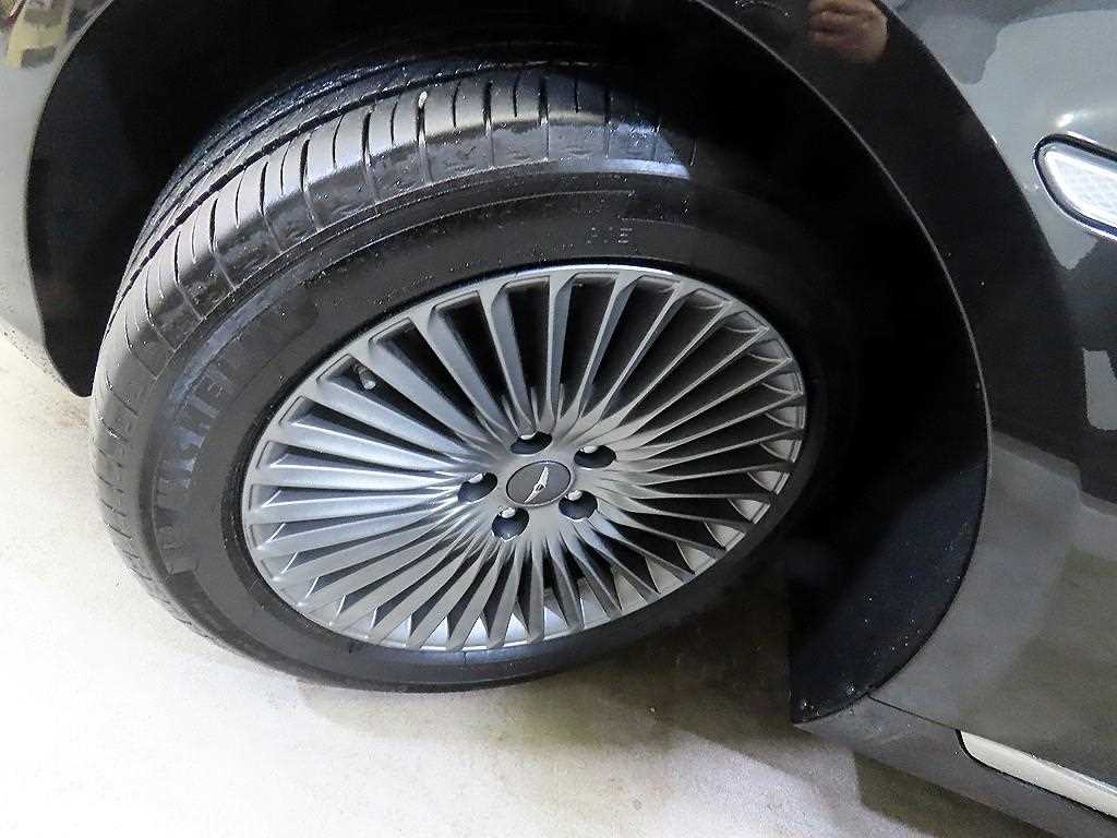 Genesis G90 2019 Negro - Importación desde Corea - HF Imports Iquique - Foto 20