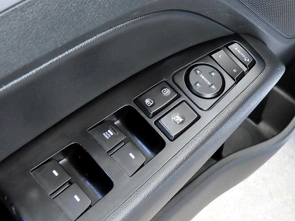 HYUNDAI Avante 2019 Blanco - Importación desde Corea - HF Imports Iquique - Foto 17