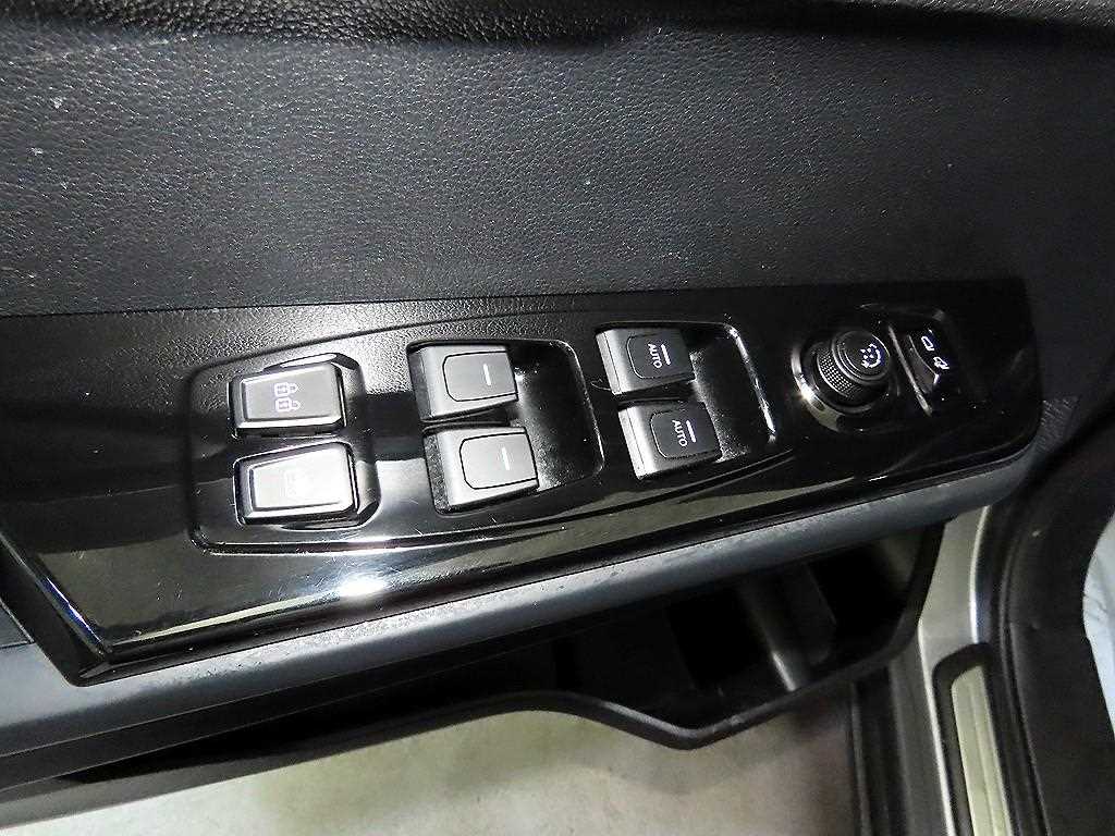 Ssangyong Torres - Vista 12