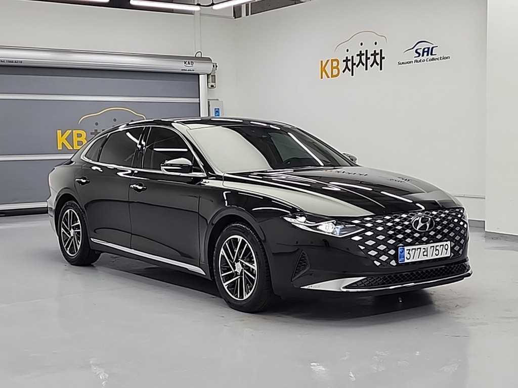 HYUNDAI Grandeur - Vista 4