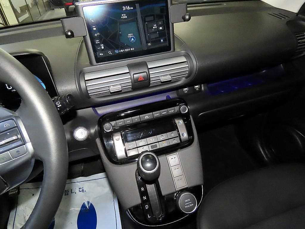 HYUNDAI Casper - Vista 11