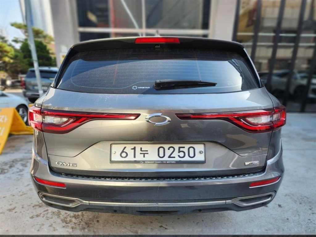 SAMSUNG QM6 - Vista 3