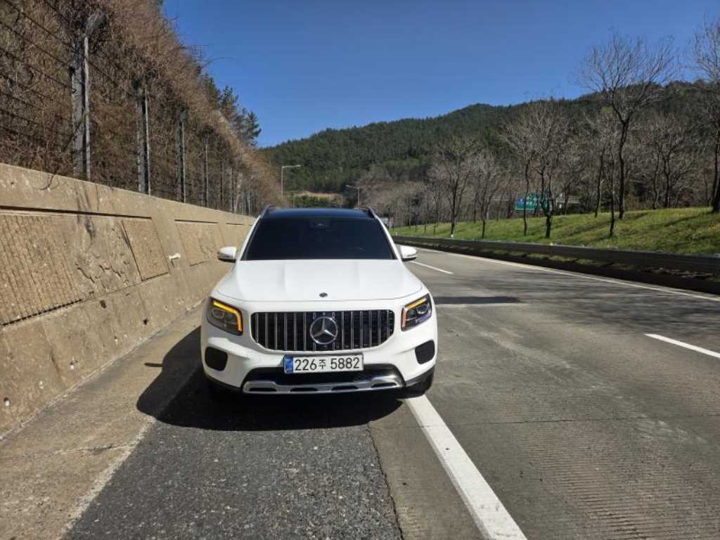 Mercedes Benz GLB Class 2020 - Importación desde Corea - HF Imports Iquique - Foto 1