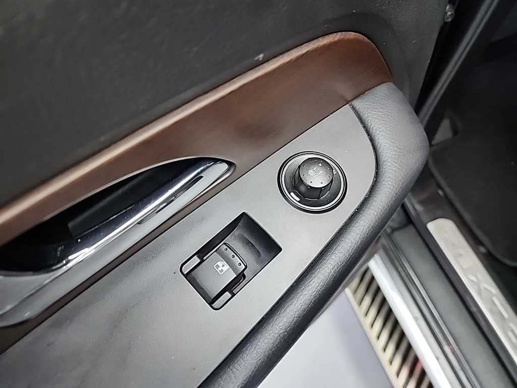 Ssangyong Rexton 2013 Negro - Importación desde Corea - HF Imports Iquique - Foto 13