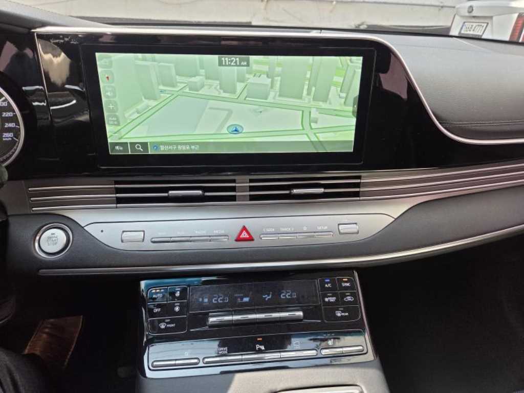 HYUNDAI Grandeur - Vista 5