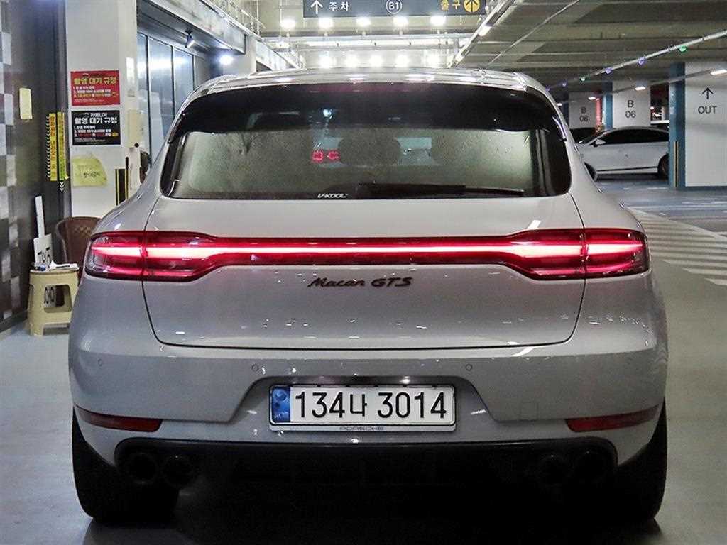 Porsche Macan - Vista 5