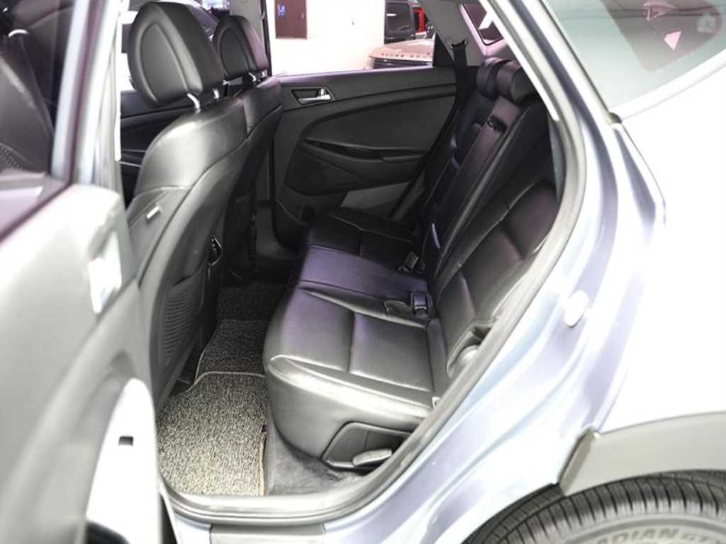 HYUNDAI Tucson 2018 - Importación desde Corea - HF Imports Iquique - Foto 17