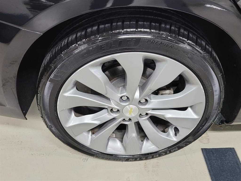 Chevrolet Malibu 2018 Negro - Importación desde Corea - HF Imports Iquique - Foto 19