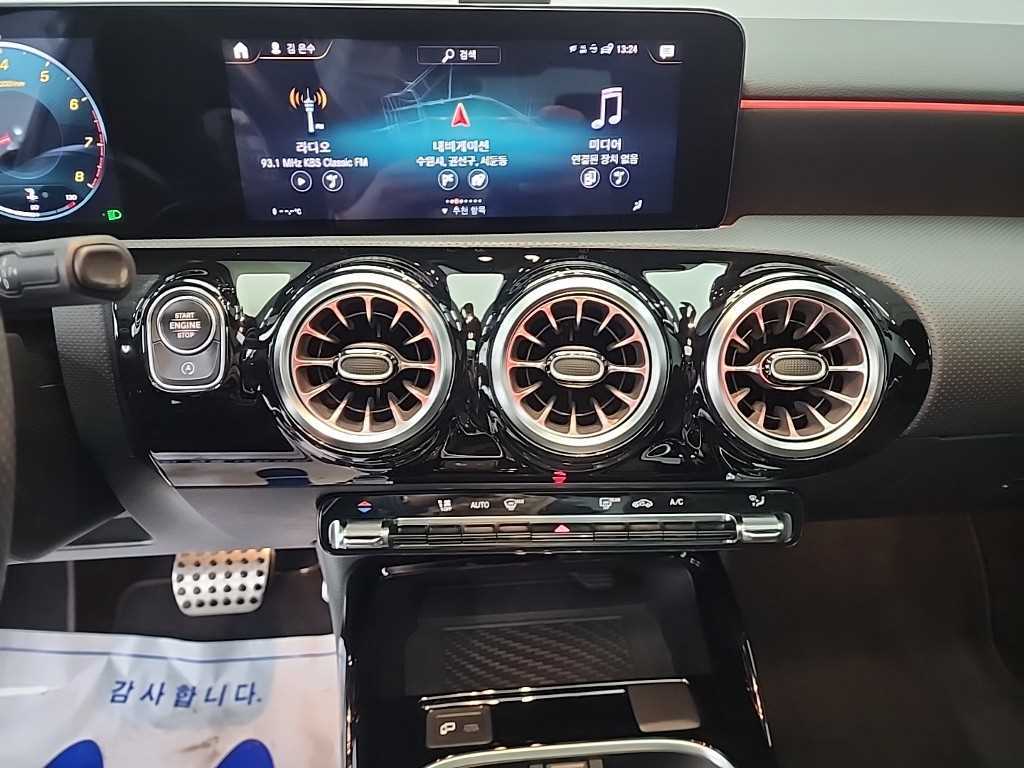 Mercedes Benz A Class - Vista 10