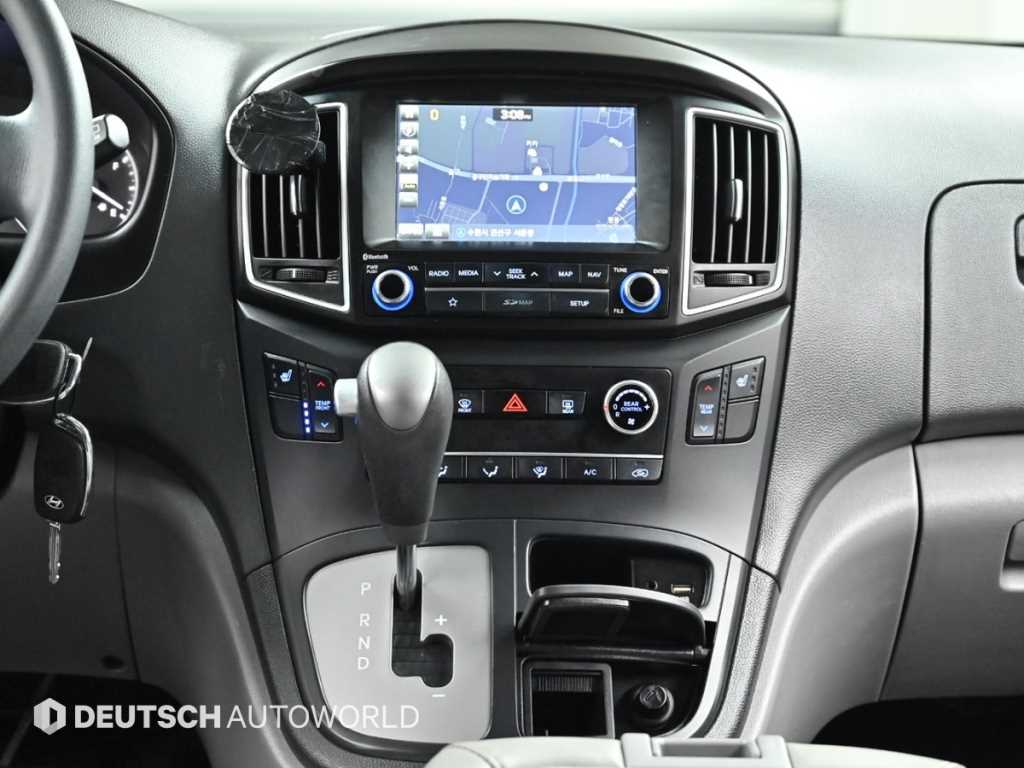 HYUNDAI Starex 2019 the color of pearl - Importación desde Corea - HF Imports Iquique - Foto 14