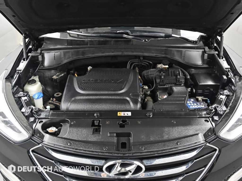 HYUNDAI Santa Fe - Vista 6