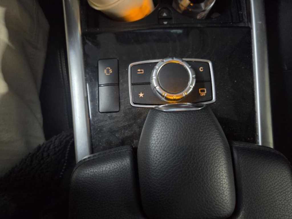 Mercedes Benz E class - Vista 7