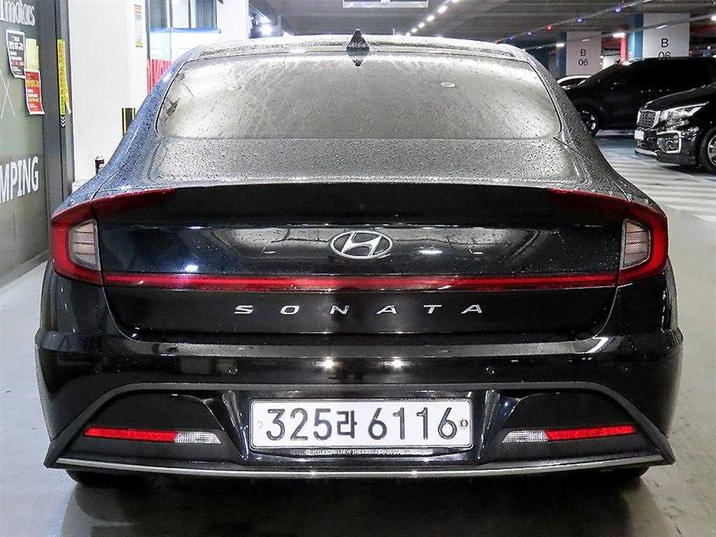 HYUNDAI Sonata - Vista 5