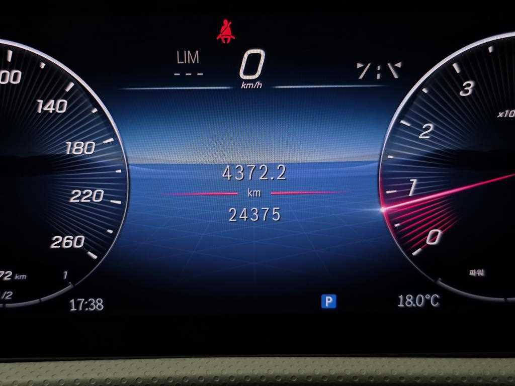 Mercedes Benz A Class - Vista 10