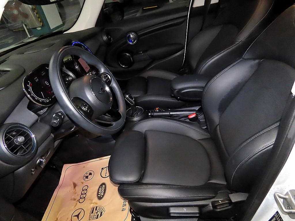 Mini Cooper - Vista 6