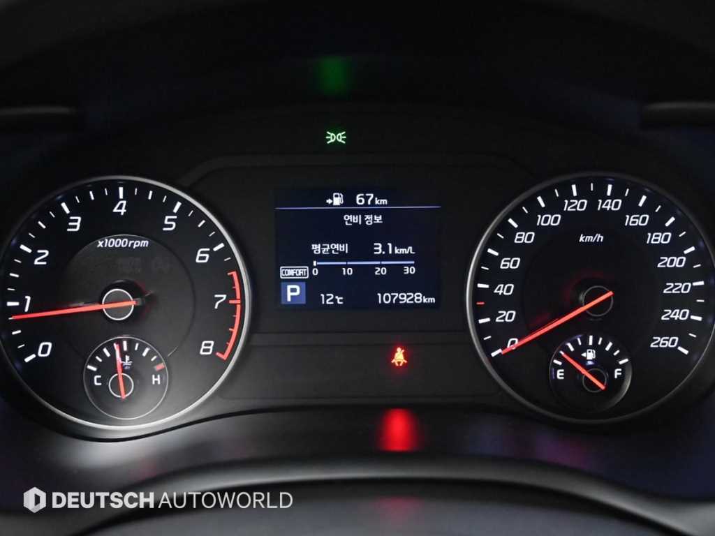 KIA Stinger - Vista 8