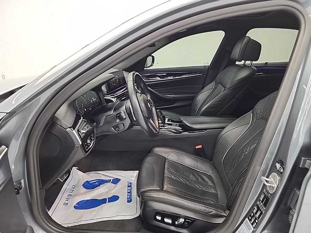 BMW 5 Series - Vista 11