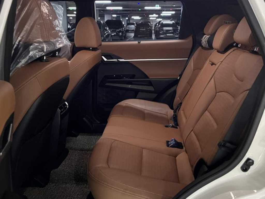 Ssangyong Torres - Vista 7