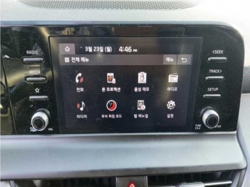 KIA Seltos - Vista 7