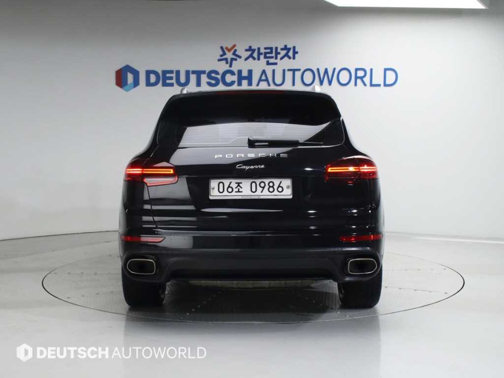 Porsche Cayenne - Vista 4