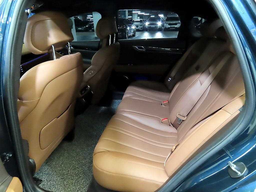 Genesis G80 - Vista 7