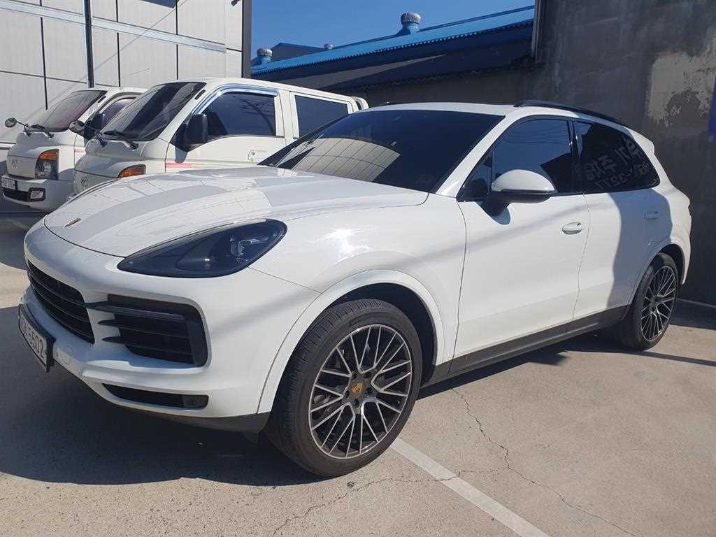 Porsche Cayenne - Vista 2