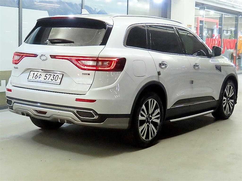 SAMSUNG QM6 - Vista 4