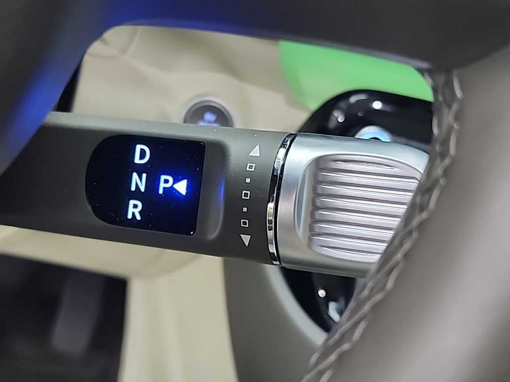 HYUNDAI Casper - Vista 7