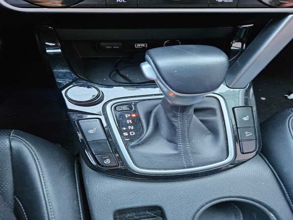 KIA Seltos - Vista 11