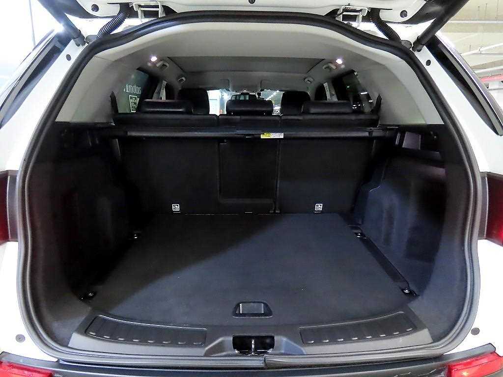 Land Rover Discovery Sports 2019 Blanco - Importación desde Corea - HF Imports Iquique - Foto 17