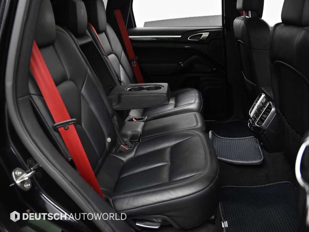 Porsche Cayenne - Vista 12