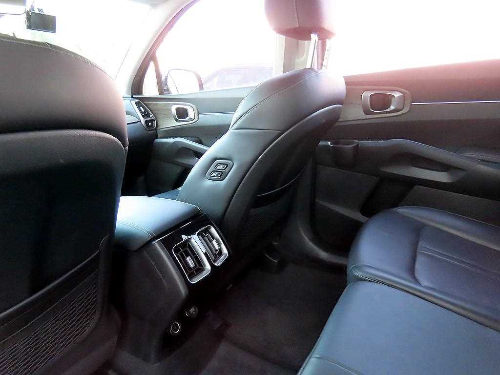 KIA Sorento 2022 Gris - Importación desde Corea - HF Imports Iquique - Foto 15