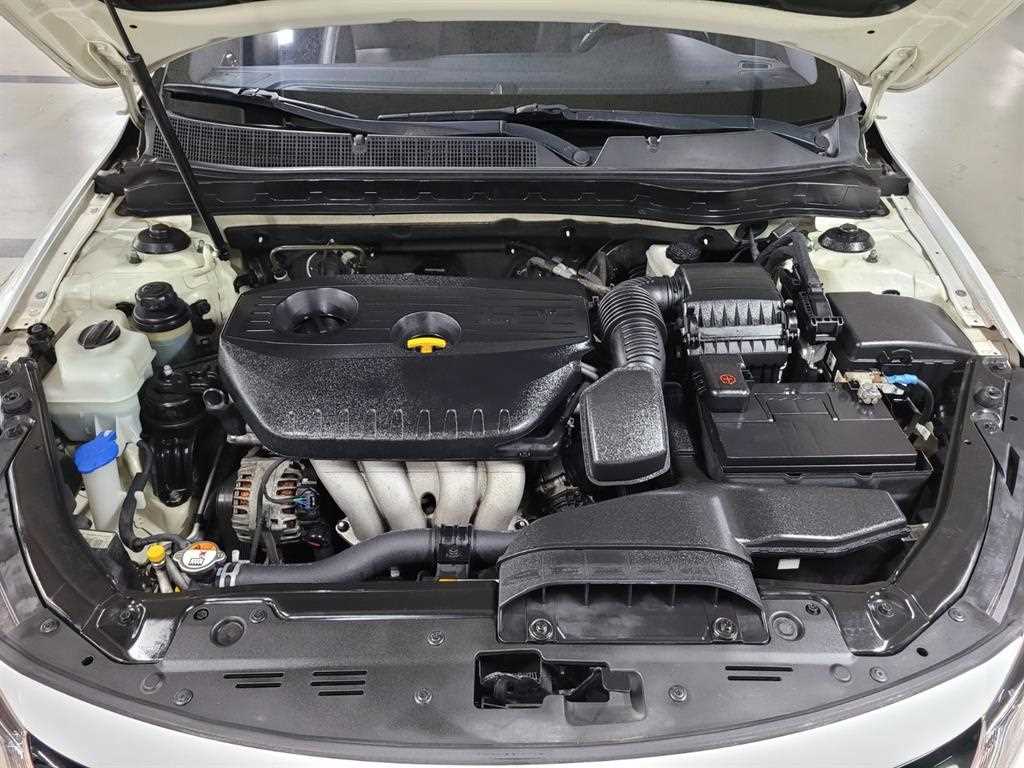 KIA K5 2015 Blanco - Importación desde Corea - HF Imports Iquique - Foto 20