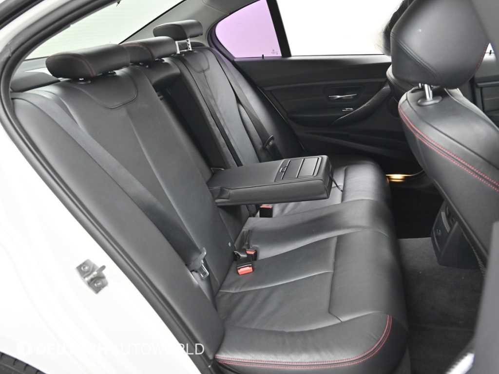 [BMW]3시리즈 (F30) 320i - миниатюра 12