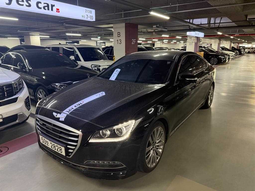 HYUNDAI Genesis - Vista 2