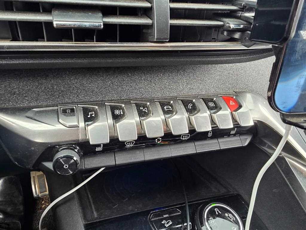 Peugeot 3008 2019 Gris - Importación desde Corea - HF Imports Iquique - Foto 13