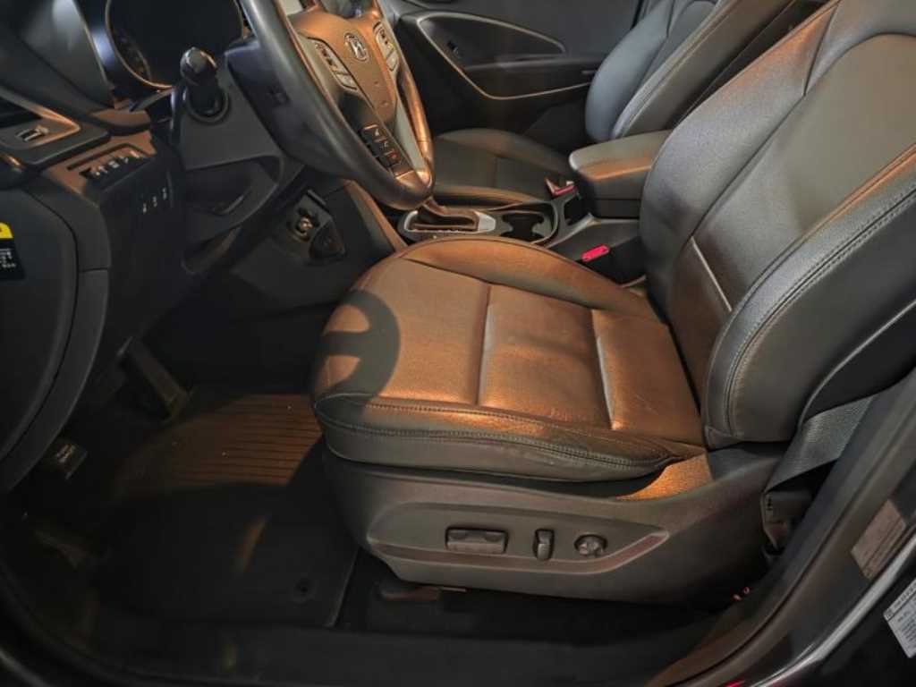 HYUNDAI Santa Fe - Vista 5