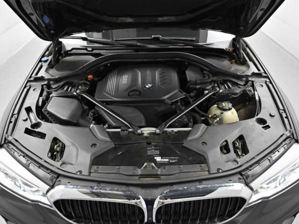 BMW 5 Series - Vista 6