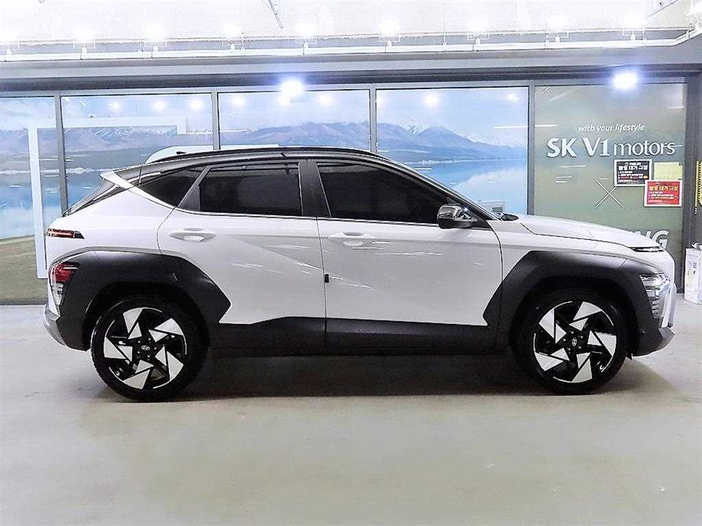 HYUNDAI Kona - Vista 3