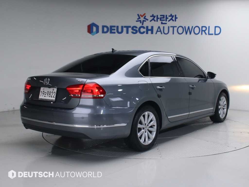 Volkswagen Passat - Vista 2