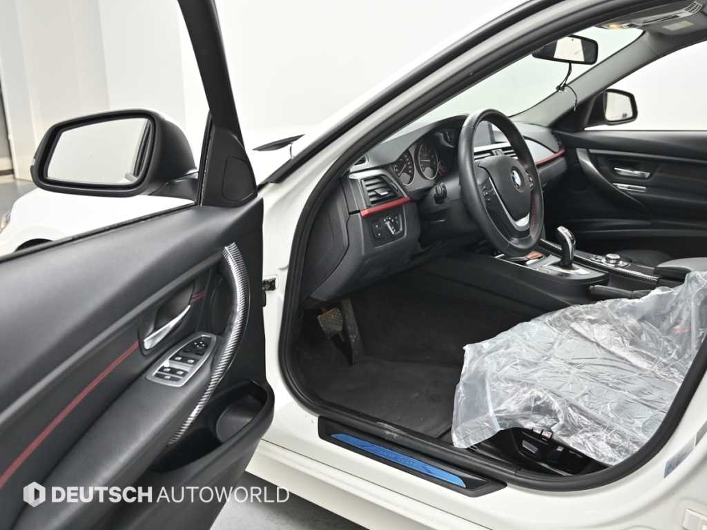 [BMW]3시리즈 (F30) 320i - миниатюра 11