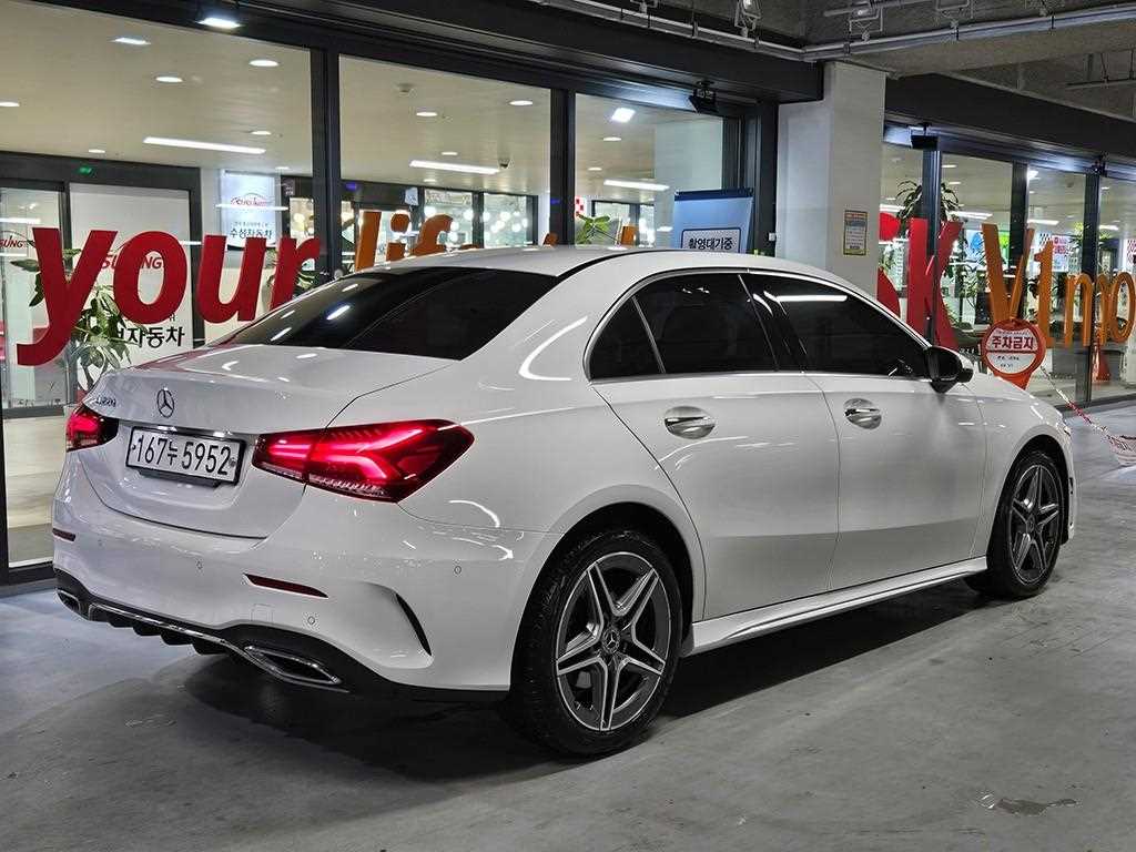 Mercedes Benz A Class - Vista 4